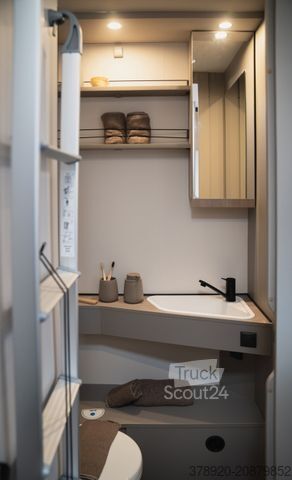 Caravana semiintegrada LMC Tracer 730 EL MJ26 November 2025 Verfügbar