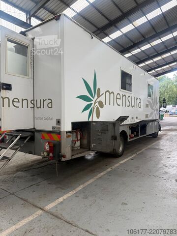 Renault Midlum 220 ιατρικό φορτηγό / ιατρικό όχημα / ιατρικό φορτηγό Renault Midlum 220 MEDISCHE VRACHTWAGEN /CAMION MEDICAL...