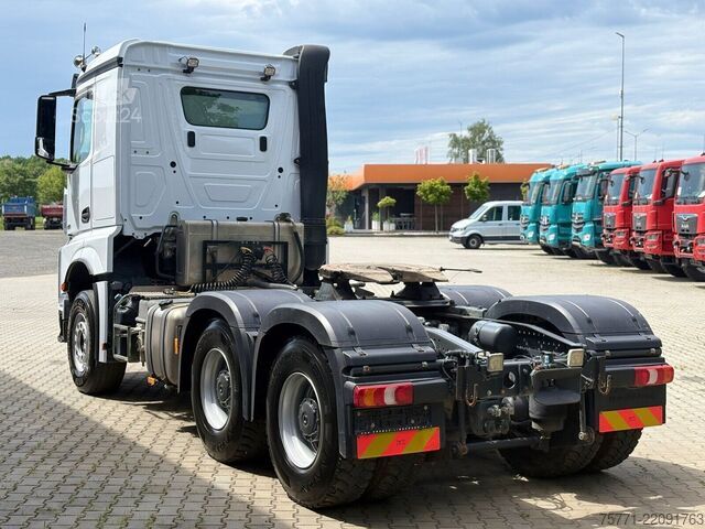 Mercedes-Benz AROCS 3363 6x4 EURO6 CIĄGNIK SIODŁOWY Z HYDRAULIKĄ WYWROTU Mercedes-Benz AROCS 3363 6x4 EURO6 CIĄGNIK SIODŁOWY Z HYDRAUL...