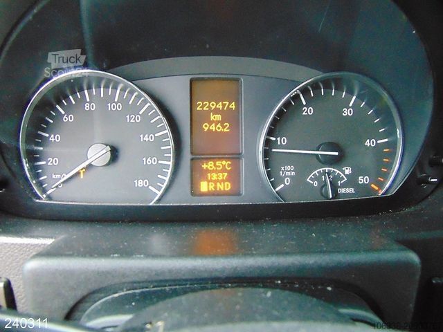 Furgoneta de caja alta MERCEDES-BENZ Sprinter 516 CDI -Automatik-Klima-Navi-Kamera
