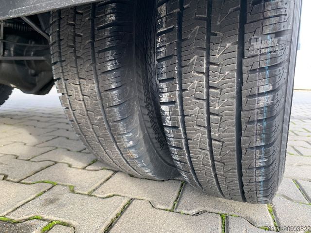 Trijų pusių savivartis furgonas IVECO Daily 70C18HA8 3SKIPPER TRACTI TEMP LED NAVI AHK