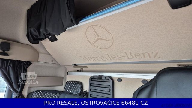 Ciągnik siodłowy typu volume MERCEDES-BENZ ACTROS 1848 LSRL GIGASPACE E6 PARKCLIMA + NAVI