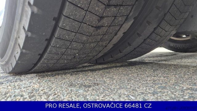 Ciągnik siodłowy typu volume MERCEDES-BENZ ACTROS 1848 LSRL GIGASPACE E6 PARKCLIMA + NAVI