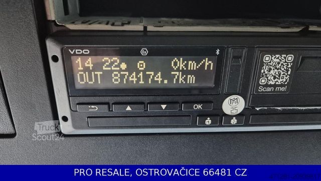 Standardowy ciągnik siodłowy MERCEDES-BENZ ACTROS 1845 LS GIGA EURO 6 + XENON + ALCOA