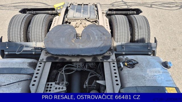 Lielapjoma vilcējs MERCEDES-BENZ ACTROS 1851 LSNRL MEGA EURO 6 + PARKCLIMA