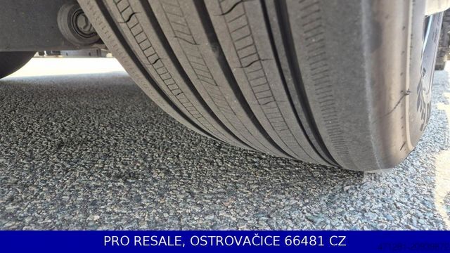 Lielapjoma vilcējs MERCEDES-BENZ ACTROS 1851 LSNRL MEGA EURO 6 + PARKCLIMA