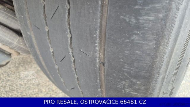 Atvira puspriekabė su tentu SCHWARZMÜLLER SPA 3/E STD + LIFTACHSE