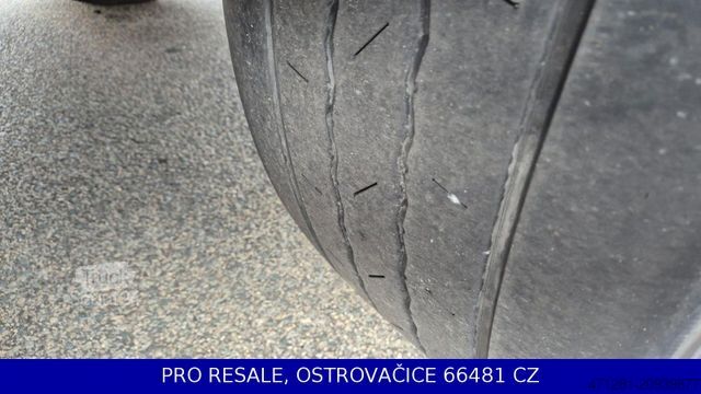 Atvira puspriekabė su tentu SCHWARZMÜLLER SPA 3/E STD + LIFTACHSE