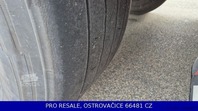 Atvira puspriekabė su tentu SCHWARZMÜLLER SPA 3/E STD + LIFTACHSE