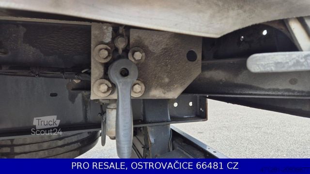 Atvira puspriekabė su tentu SCHWARZMÜLLER SPA 3/E STD + LIFTACHSE