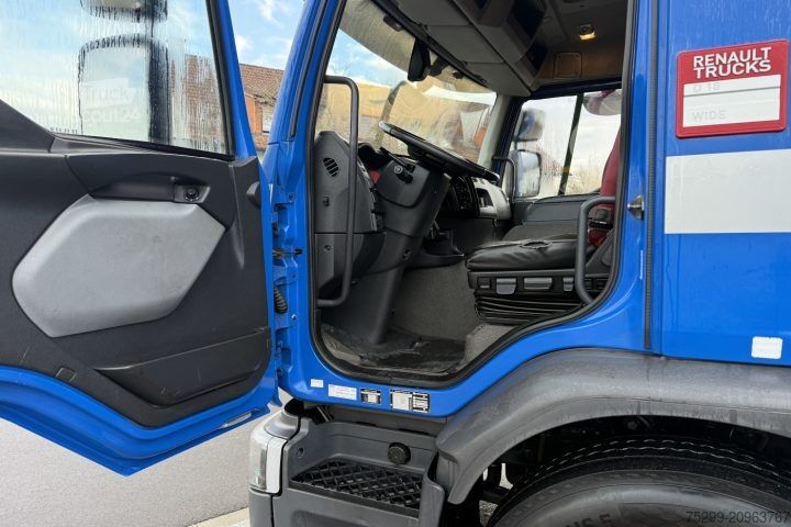 Camion cu platformă și prelată Renault D Wide 18.320 4x2 Plane/HB  / Swiss-Vehicle