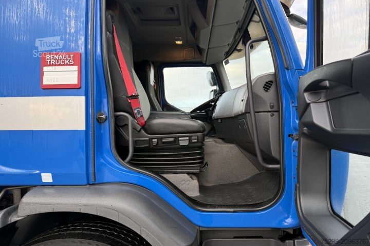 Camion cu platformă și prelată Renault D Wide 18.320 4x2 Plane/HB  / Swiss-Vehicle