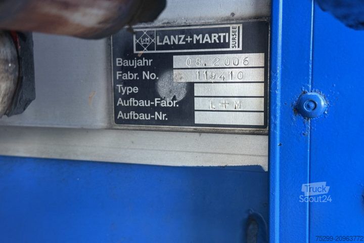 Macara montată pe camion Renault D Wide 18.380 4x2 F130A.22 / Swiss-Vehicle