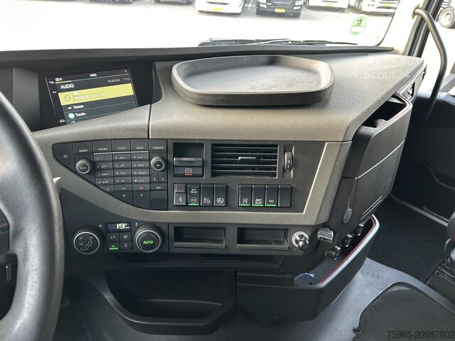 MTS standard Volvo FH 460 Globetrotter XL / 904 dkm / VEB+ / Stand...