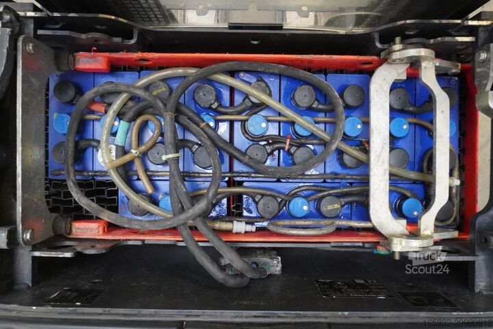 Manual stacker Linde D 12 HP SP 133