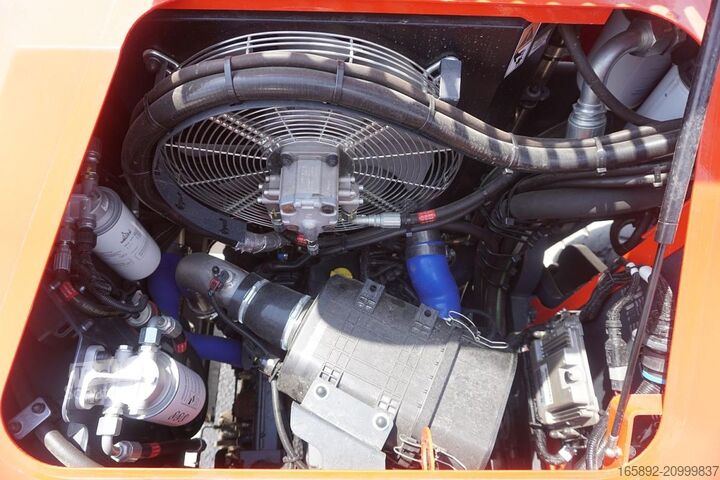 Vierwegvorkheftruck Combilift C6000SL