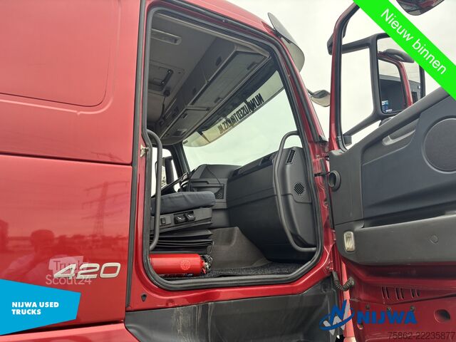 Платформенный трейлер Volvo FH 420 6x2 Vangmuil + Standkachel