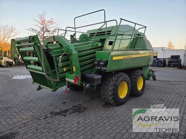 Balenpers (landbouw) John Deere L 1534