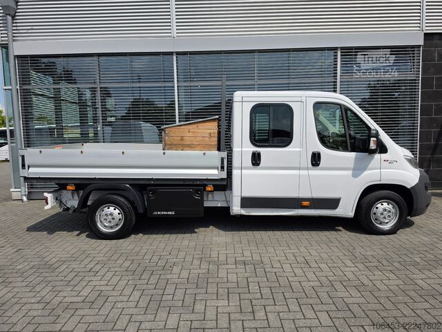 Pick-up panelvan FIAT Ducato Pritsche-Doka 7 Sitzer erst 26.600 KM