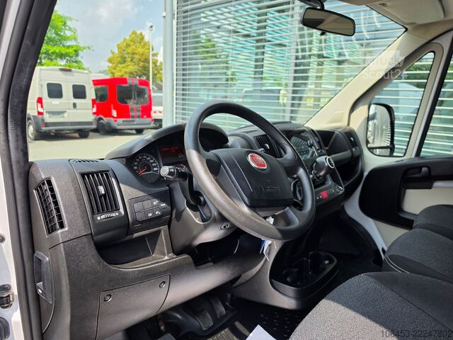 Pick-up panelvan FIAT Ducato Pritsche-Doka 7 Sitzer erst 26.600 KM