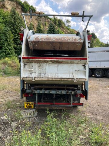Camion della spazzatura Farid Hillend Minimatic 8