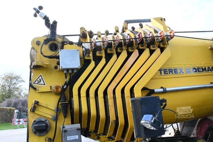 Weg-terreinkraan Demag AC60 CITY CLASS! Double cab!!8X8!!