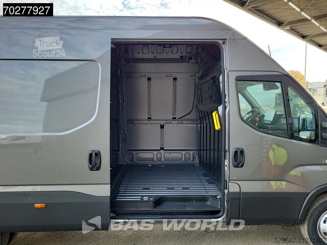 Στέισον βάγκον με ψηλή οροφή Iveco Daily 35C21 XXL 3.0L Automaat 19,3m3 L5H3 210PK...