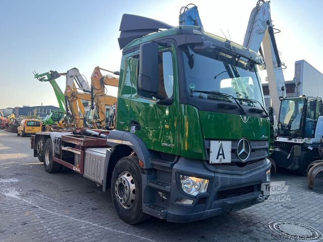 Hakenarmsystem Mercedes-Benz Antos 2543