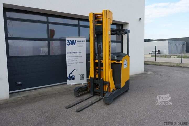 Schubmaststapler Jungheinrich ETV 214