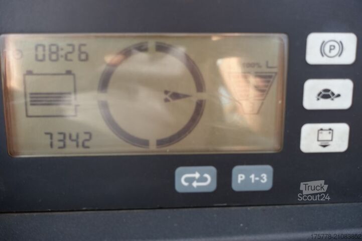 Schubmaststapler Jungheinrich ETV 214