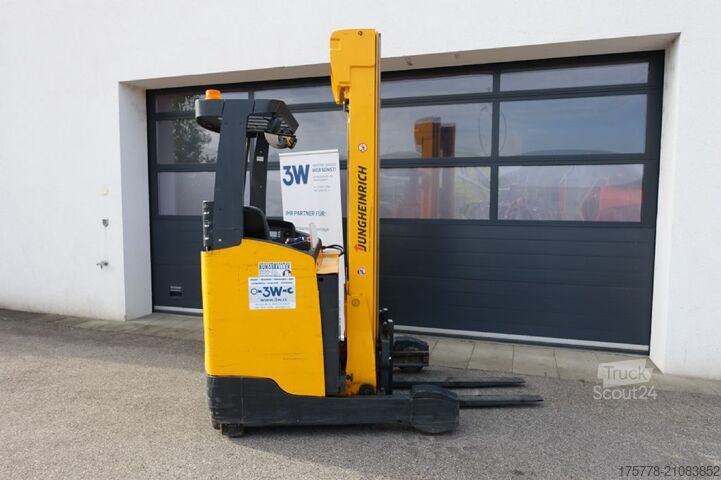 Schubmaststapler Jungheinrich ETV 214