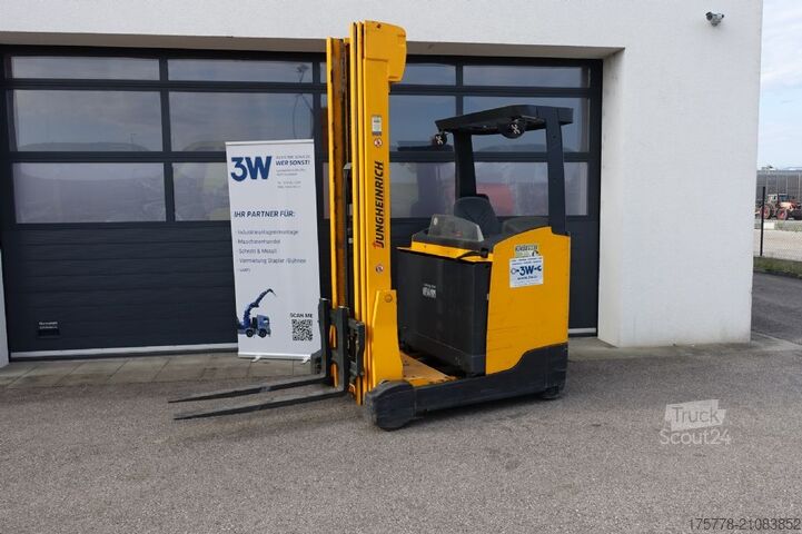 Schubmaststapler Jungheinrich ETV 214