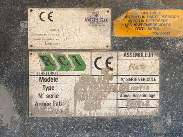 Camião porta-contentores de gancho Renault C 460