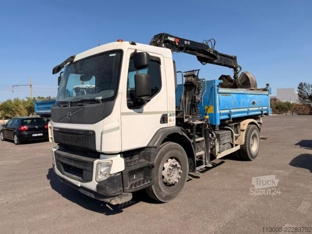 شاحنة قلّابة بذراع تحميل متحرك Volvo FE 320