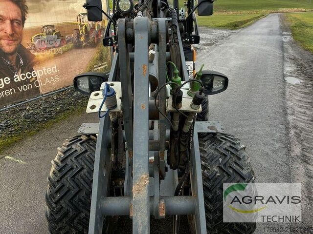 محمل ساحة Giant G2200E