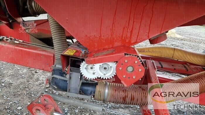 Σπαρτική μηχανή Kverneland DG II 12000