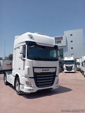 Standard nyergesvontató DAF XF 530 con ADR+PRESA DI FORZA+ GARANZIA