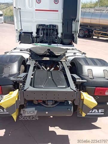 Standard nyergesvontató DAF XF 530 con ADR+PRESA DI FORZA+ GARANZIA