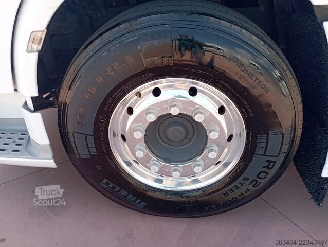 Standard nyergesvontató DAF XF 530 con ADR+PRESA DI FORZA+ GARANZIA