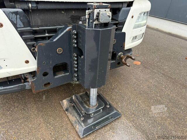 Piattaforma di carico MAN TGS 35.440 8x2/4 HYDRO-DRIVE + KRAN HIAB 622 E-...