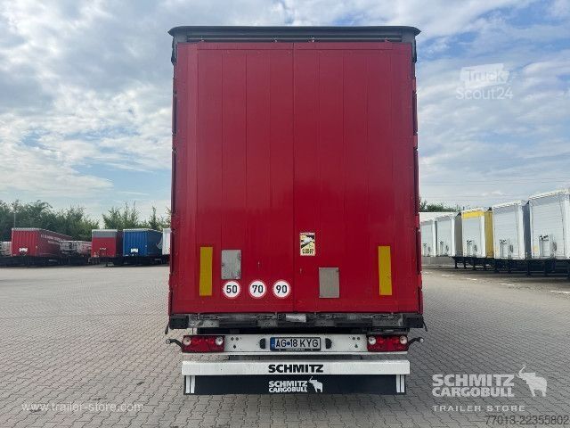 Semi-remorque bâchée Schmitz Cargobull Curtainsider Mega