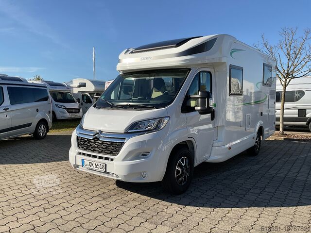 Half-integraal camper FORSTER T 669 EB, Fahrradträger, Markise, Radio mit Navi