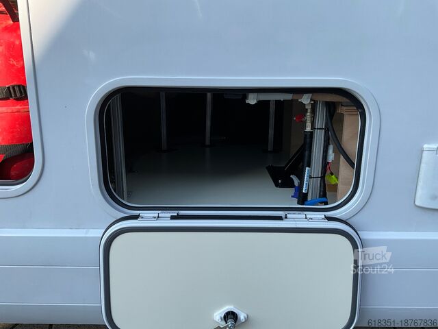 Capucine EURA MOBIL ACTIVA ONE 690 HB, Fahrradträger, Dachklima