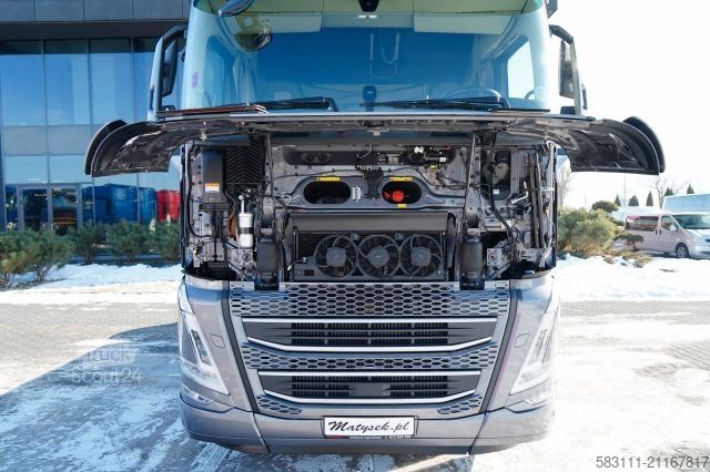 Standart çekici ünitesi VOLVO H 500 / PE?NY ADR / XXL / BOGATE WYPOSA?ENIE / O