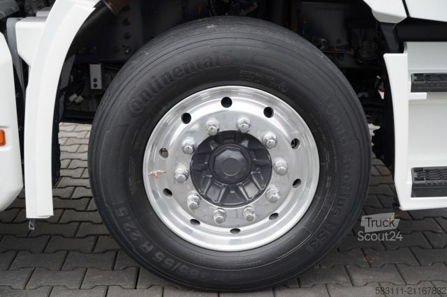 Jumbo kamyon RENAULT T 440 / 6X2 / SOLÓWKA / FIRANKA 9.5 M / I-PARK C