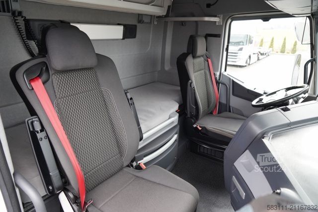 Jumbo kamyon RENAULT T 440 / 6X2 / SOLÓWKA / FIRANKA 9.5 M / I-PARK C