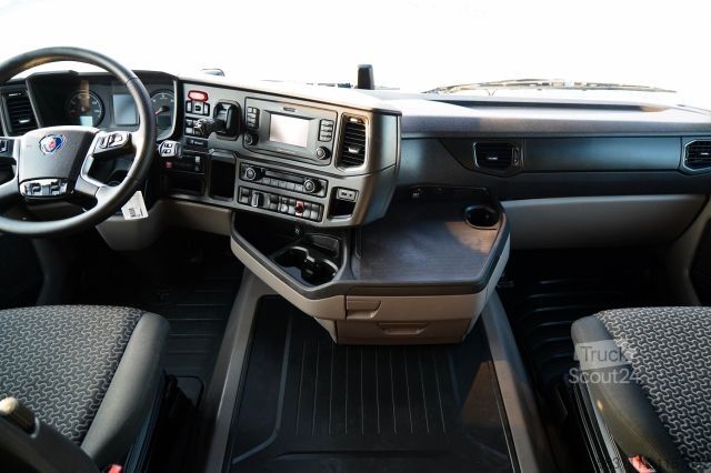 Standart çekici ünitesi SCANIA R 450 / RETARDER / HYDRAULIKA / I-PARK COOL / OP