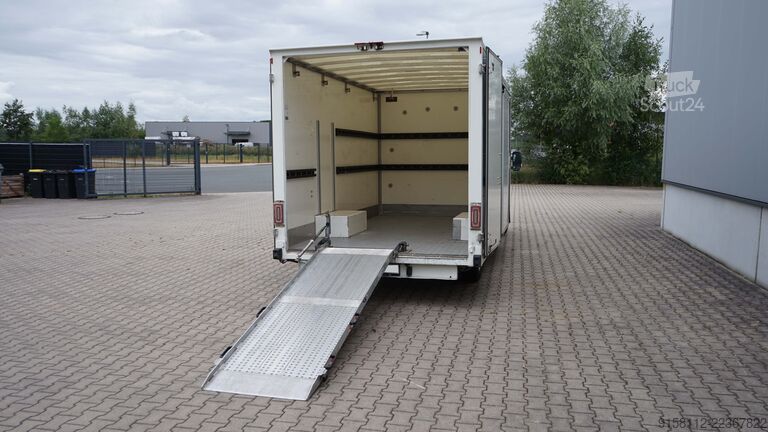 Skriňová dodávka Renault Master III