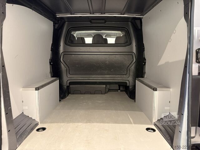 Leveransbil med dubbelhytt Opel Vivaro 2.0 Diesel 145 PK L3 DC 6 persoons / Air...