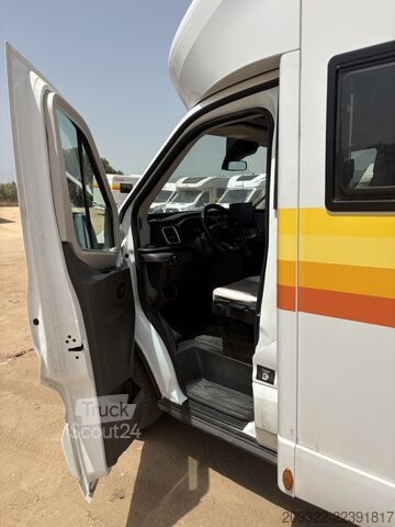полуинтегриран кемпер Roller Team Kronos Fit 281P | Ford Transit 2.0 TDCi 165 CV Automatico |